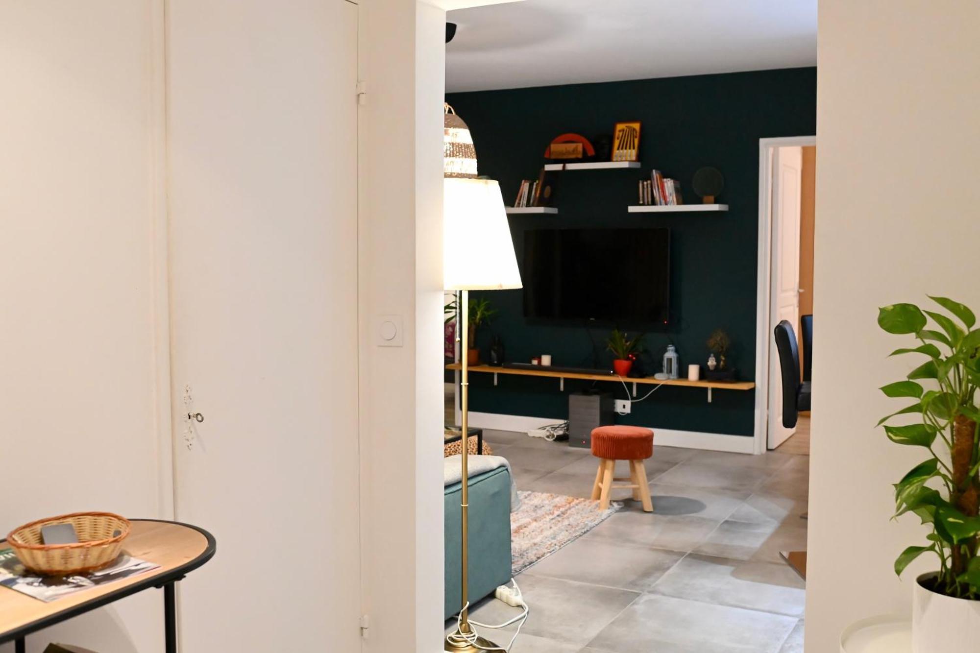 Апартаменты Cosy Colour Place Вилье-сюр-Марн Экстерьер фото
