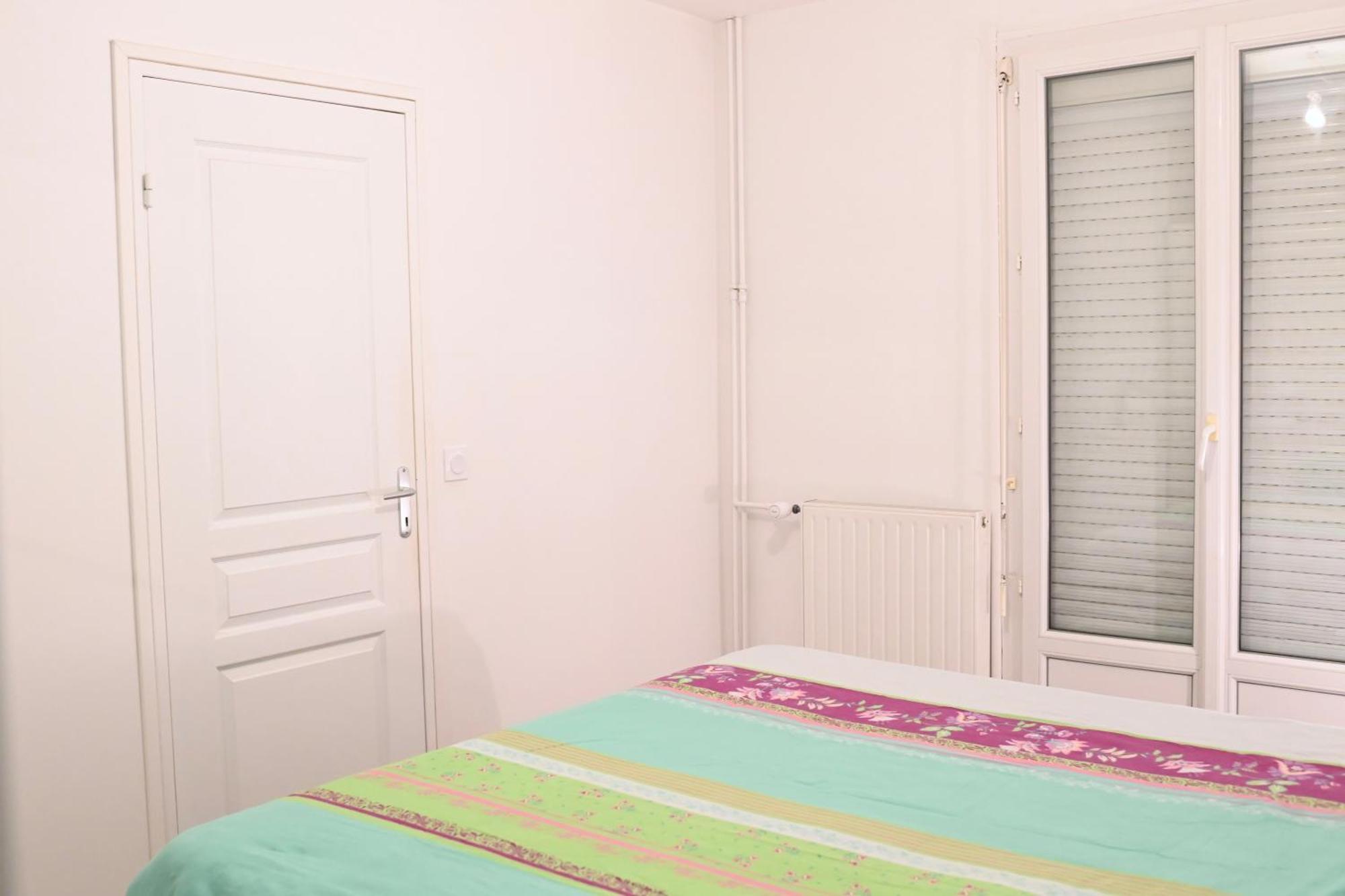 Апартаменты Cosy Colour Place Вилье-сюр-Марн Экстерьер фото